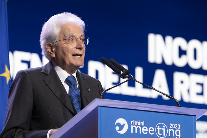 Mattarella, media e scuola essenziali per cultura della legalità