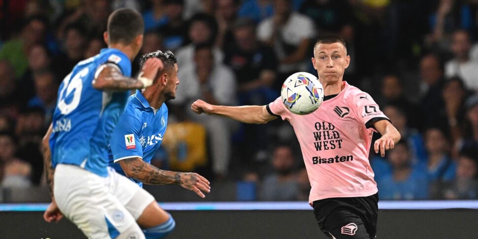 Coppa Italia, il Napoli fulmina il Palermo in avvio e poi dilaga