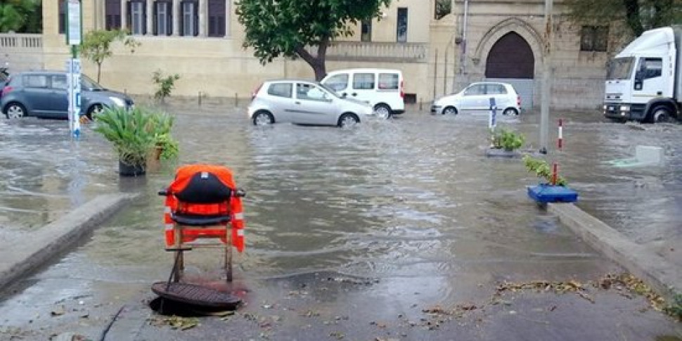 Palermo, nubifragio non previsto si abbatte sulla città e sui comuni della provincia: danni e disagi