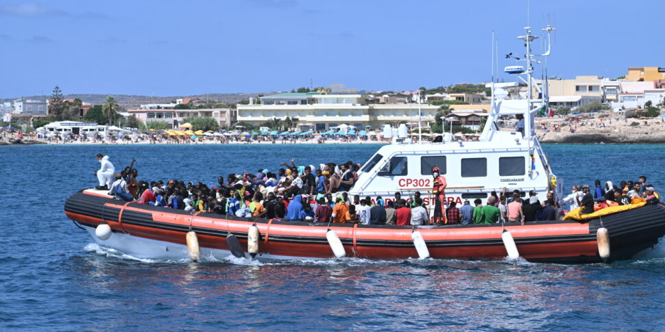 Riprendono gli sbarchi, arrivano 92 migranti a Lampedusa