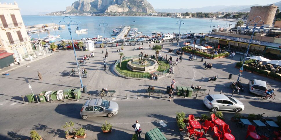 Dalla piazza di Mondello al porto della Bandita: ecco le nuove opere finanziate per Palermo con 225 milioni