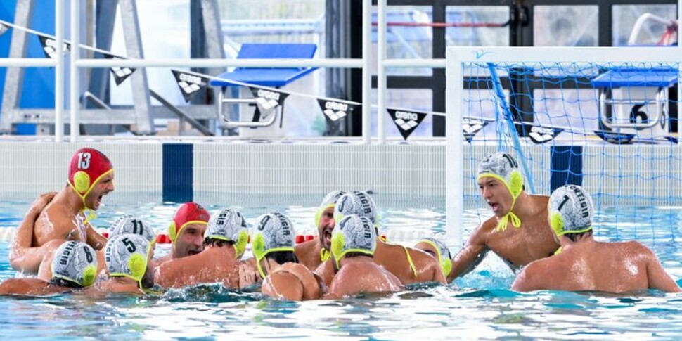 Champions di pallanuoto, l'Ortigia piega il Pays D'Aix e spera ancora