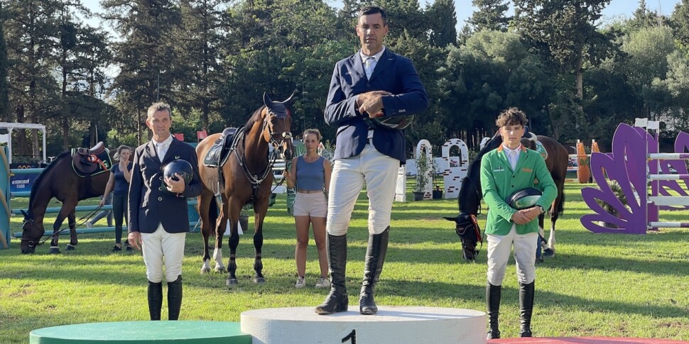 Salto a ostacoli a Palermo, Turchetto sale sul gradino più alto