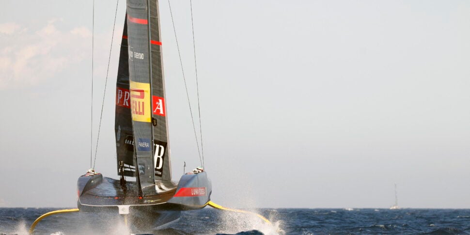 Vuitton Cup, randa bucata: Luna Rossa non si presenta al round 3, Britannia davanti 2-1