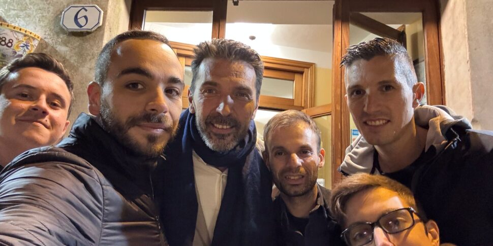 Gigi Buffon e Ilaria D'Amico a Erice in luna di miele