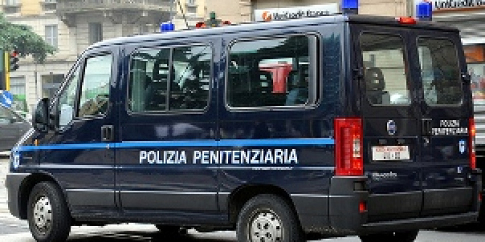 Chiesto processo per un cinquantasettenne di Caltanissetta, accusato di aver violentato il suo padrone di casa