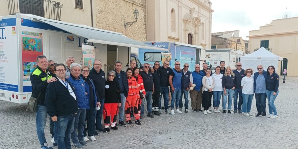 Palermo, domani i camper dell'Asp a Villa Niscemi per la «Domenica Favorita»