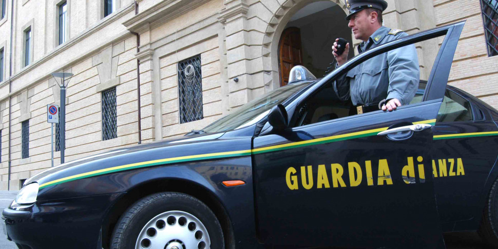 Controlli della Guardia di finanza a Siracusa, scoperti 23 lavoratori in nero in 9 aziende