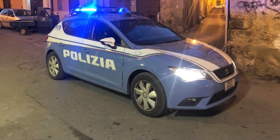 Palermo, controlli della polizia in centro città: identificate 51 persone di cui 20 con precedenti