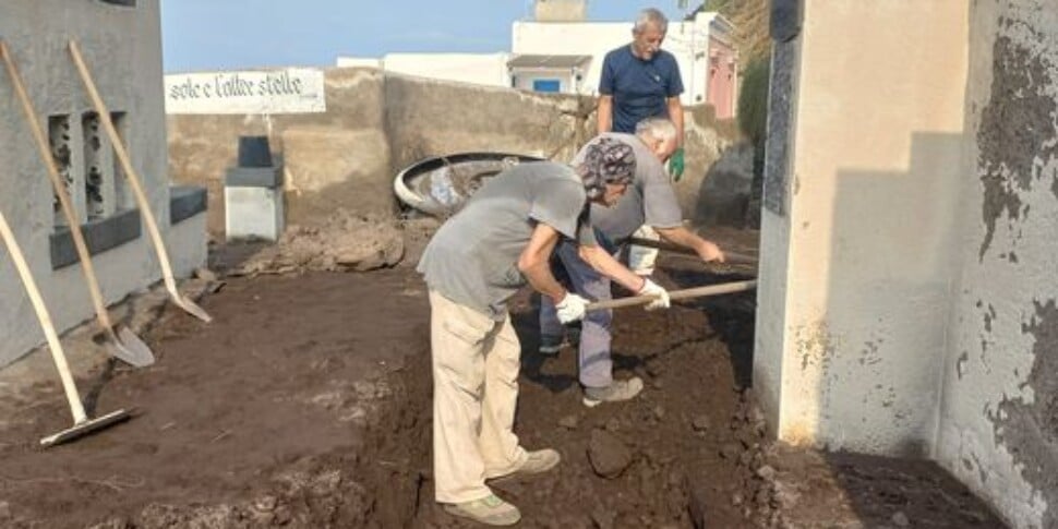 Le Eolie flagellate dal maltempo, il sindaco: «È emergenza anche a Ginostra»