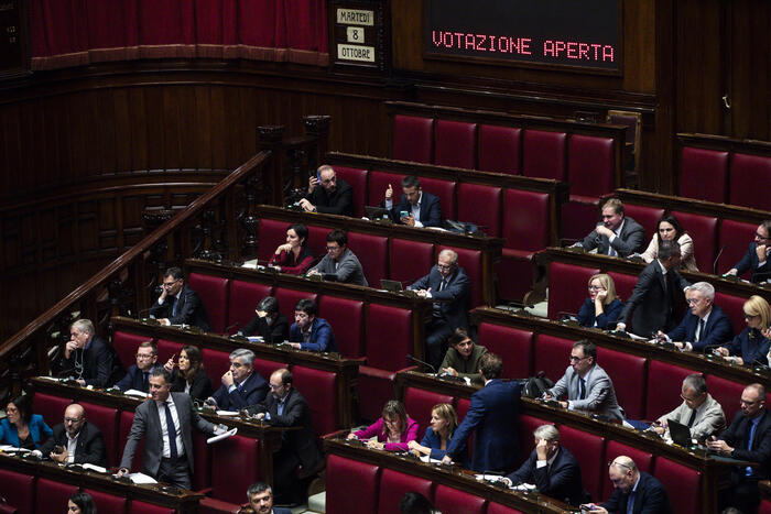 Verso stop alla settimana corta, emendamento della maggioranza