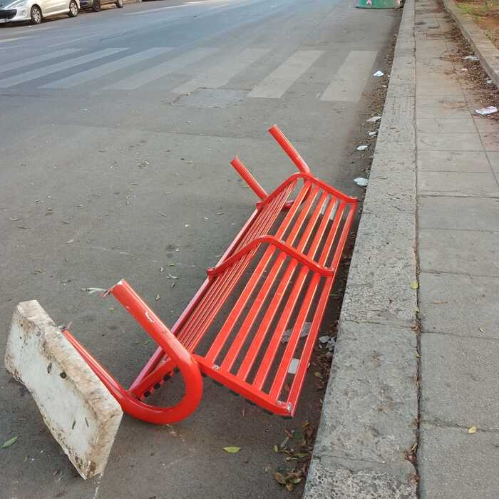 Vandalizzata panchina rossa dedicata a Pipitone e Siciliano