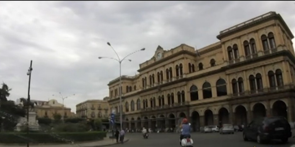 Palermo, sequestrato un negozio abusivo nella zona della stazione centrale