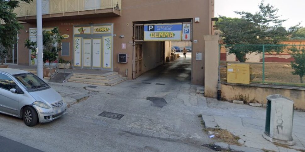 Palermo, rapina alla sanitaria Demma e danneggiato un bancomat di Credem