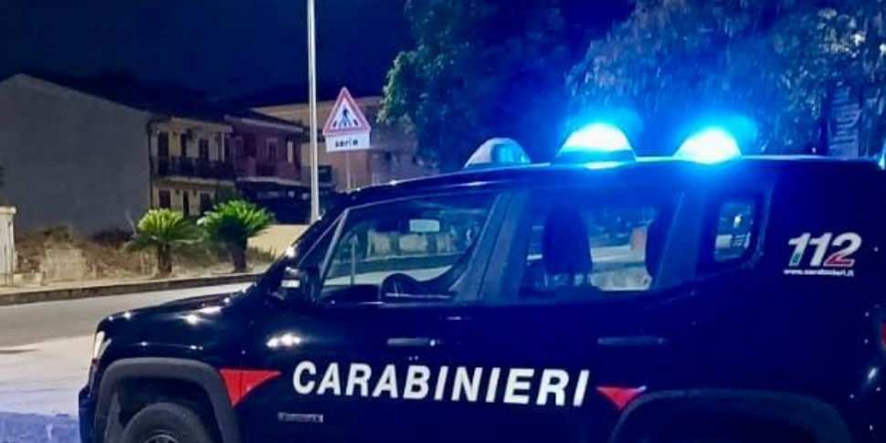 Siracusa, due arresti per detenzione illecita di armi