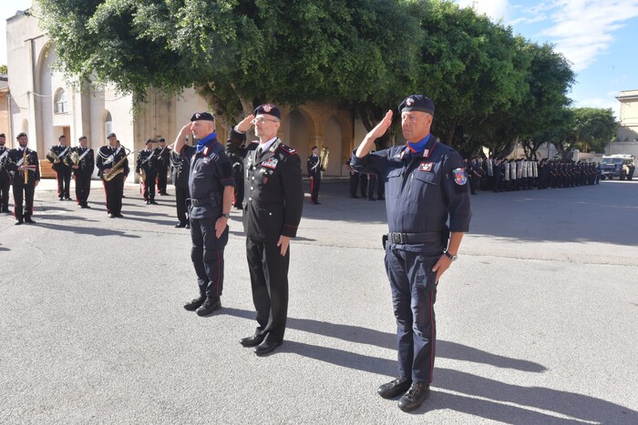 Cambio al vertice del reggimento carabinieri Sicilia