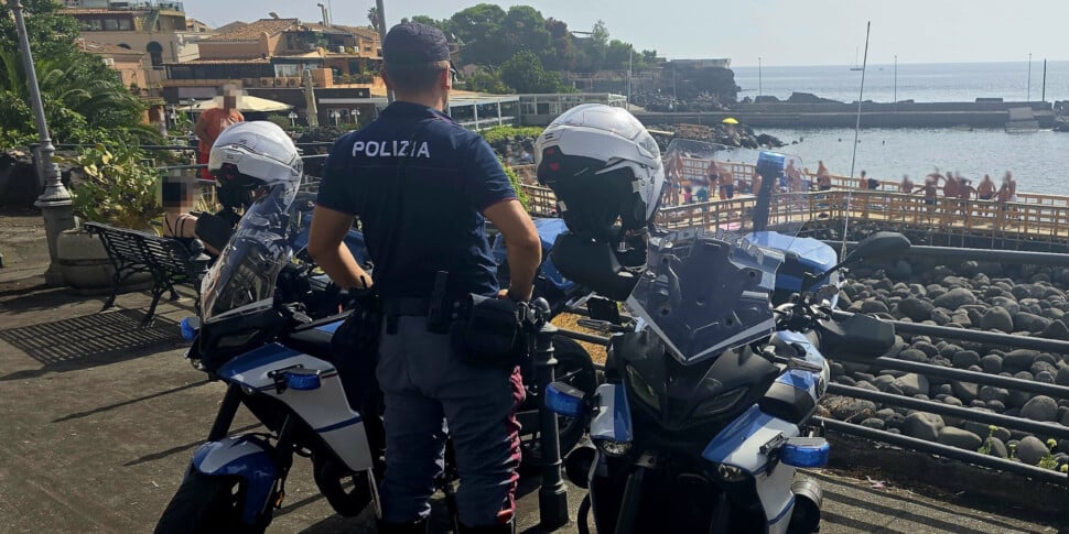 Catania, spaccio a conduzione familiare: due arresti