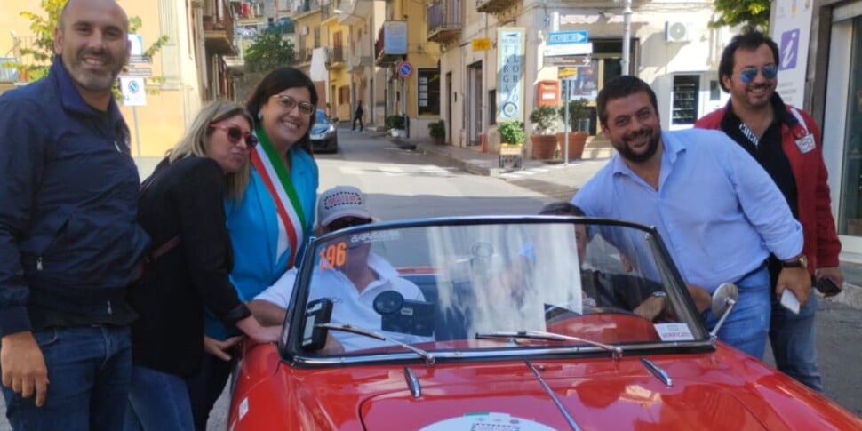 Sulle Madonie la Targa Florio Classica incendia gli animi degli appassionati di auto d'epoca. Le foto