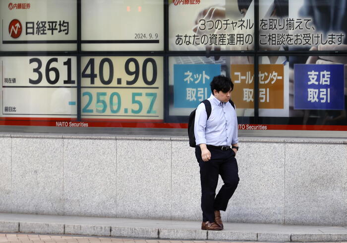 Borsa: Tokyo, apertura piatta (-0,03%)