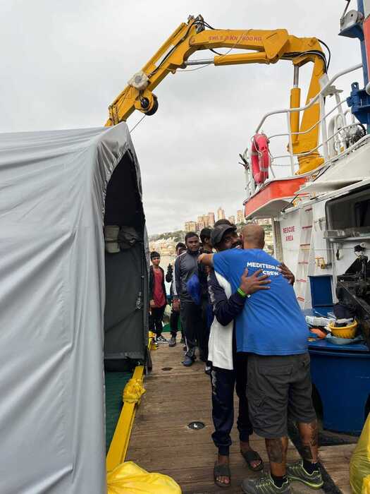 A Porto Empedocle nave ong Mare Jonio con migranti