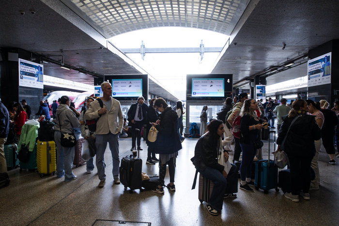 Accordo Trenitalia-SkyTeam, unica prenotazione per aereo-treno