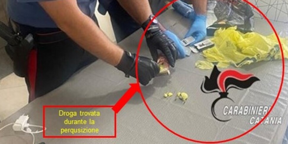 Arrestato dai carabinieri un pusher di 42 anni a Zafferana Etnea: nascondeva la droga nei pacchetti di sigarette