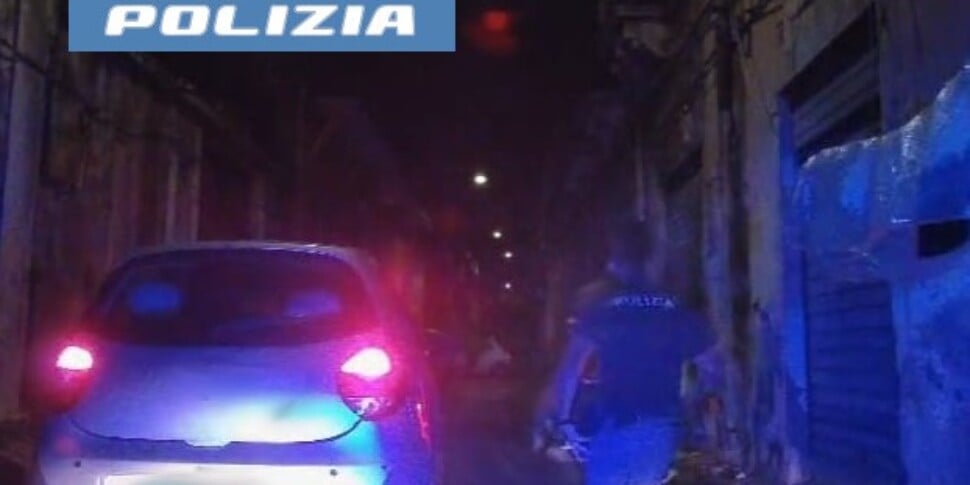 Inseguimento da film dopo il furto di un'auto, ladro arrestato a Catania