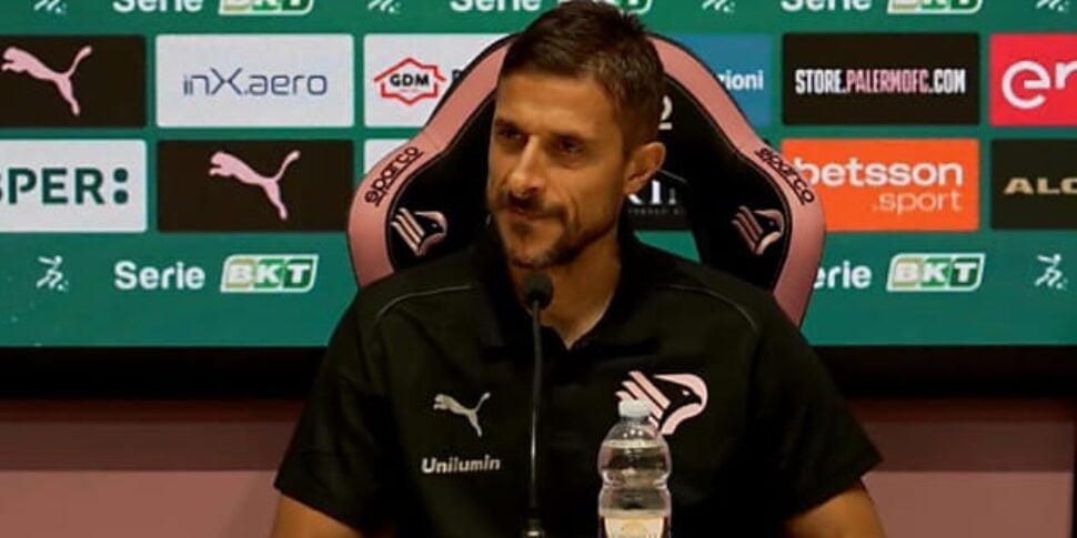 Palermo calcio, Dionisi alla vigilia del match con il Frosinone: «Siamo qui per fare la storia»