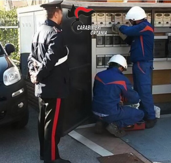 In un palazzo a Belpasso bypassati contatori Enel, 8 denunce