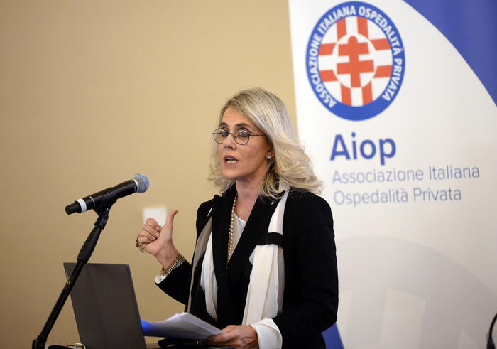 Aiop, bene sospensione disciplina concorrenziale in Sanità