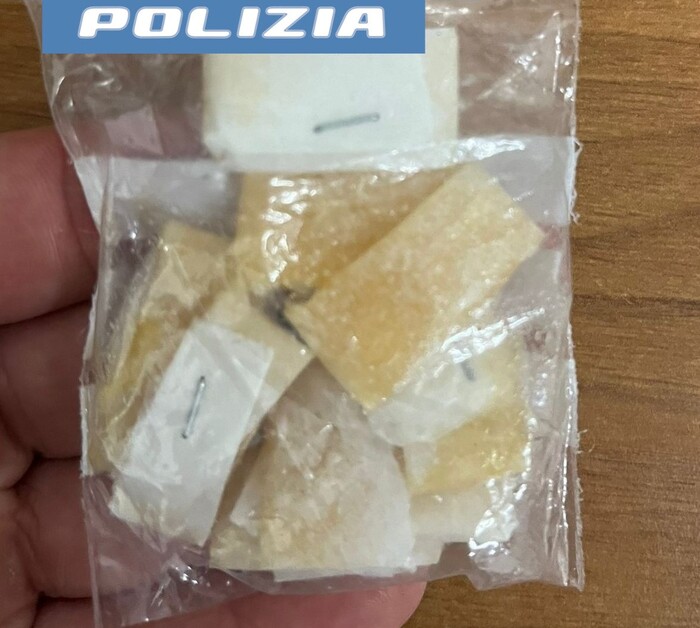 Con marijuana, hashish e 'wax', un arresto a Catania