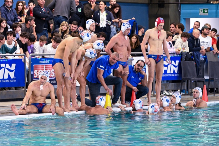 Pallanuoto: A1; va all'Ortigia il derby con la Nuoto Catania