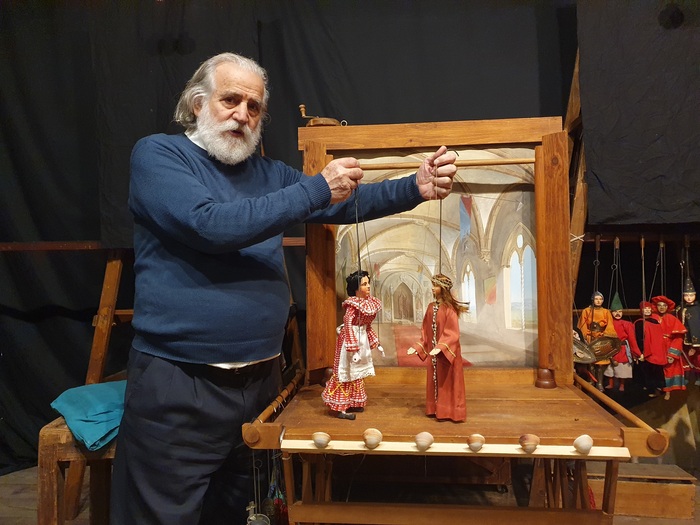 Santa Rosalia nello spettacolo di pupi in miniatura di Cuticchio