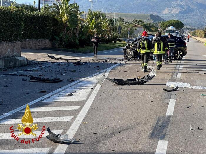 Scontro frontale sulla statale nel Palermitano, grave 32enne