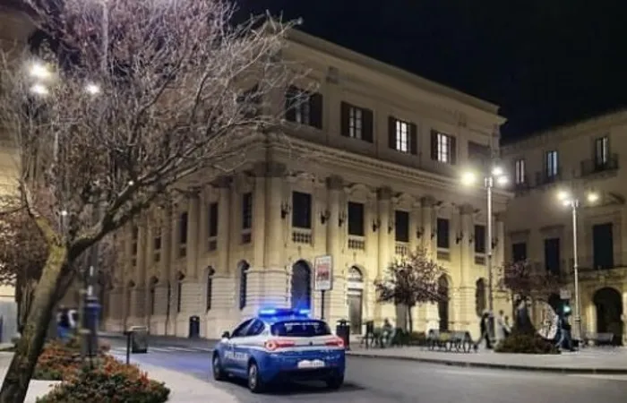 Ladro di 'merendine' evade da domiciliari per un altro colpo