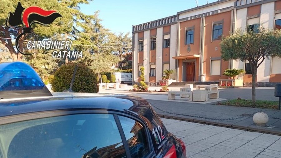 Voto di scambio,sindacoTremestieri Etneo condannato a 8 anni